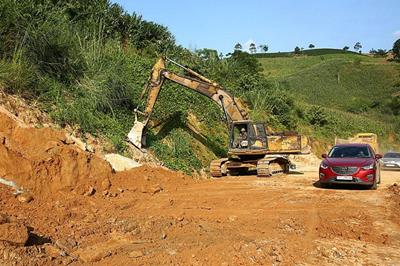 "Ông trùm" hạ tầng Hoàng Nam trúng gói thầu lớn ở Đắk Lắk